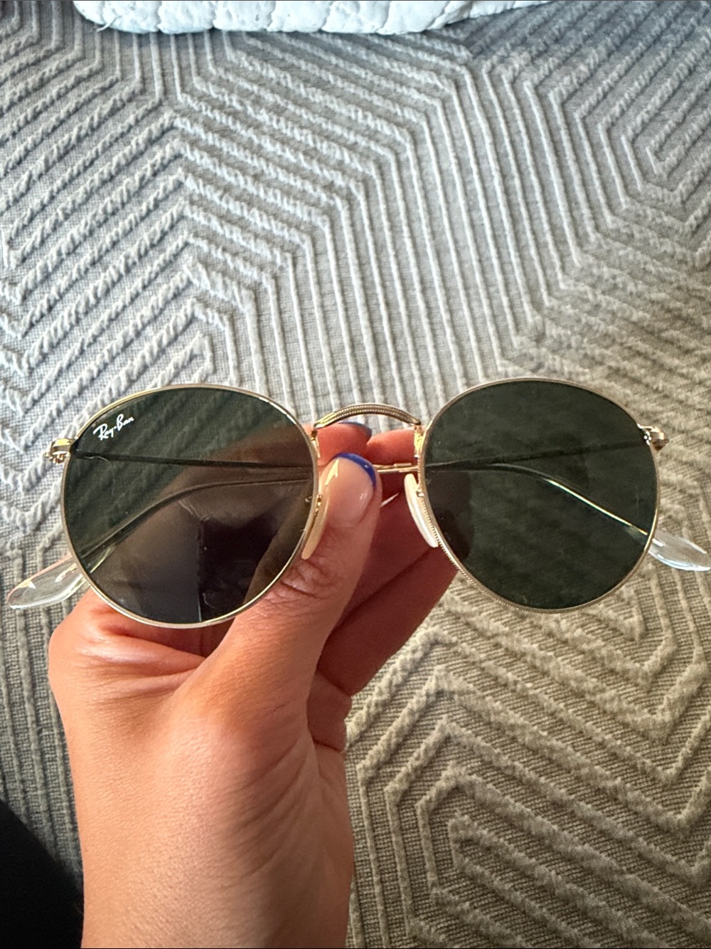 Ray-Ban Gold Frame Sunglasses with Dark Green Lenses